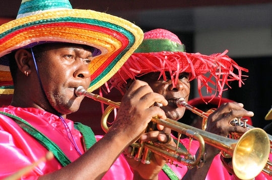 Le carnaval de Cayenne vu par un lecteur