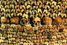 Visitez les catacombes de Paris