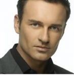 Photo Julian McMahon