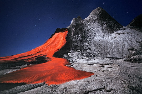 Au cur des volcans les plus fascinants du monde