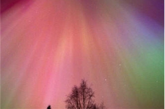 les scientifiques ont enfin compris l'origine des aurores borales, bien avant