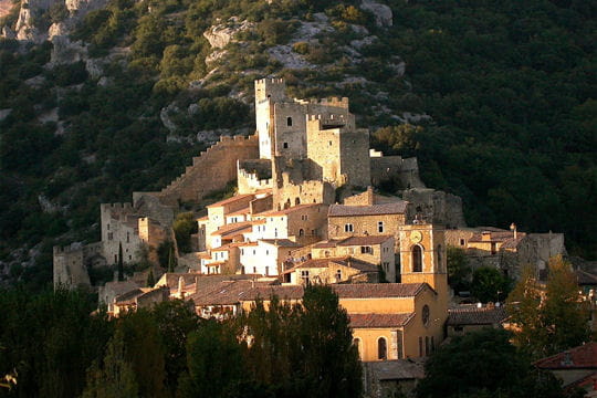 http://www.linternaute.com/sortir/escapade/les-plus-beaux-villages-medievaux-de-france/image/plus-beaux-villages-medievaux-saint-montan-1118372.jpg