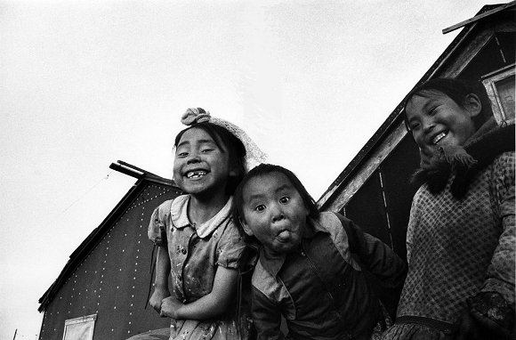 JEAN-PHILIPPE CHARBONNIER "Grimaces à Kotzebue, Alaska 1955