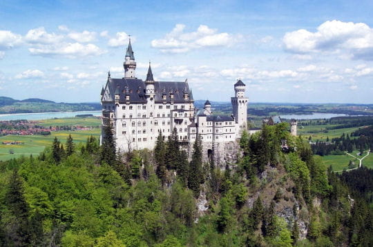 walt disney s'inspira de l'incroyable château de neuschwanstein pour imaginer